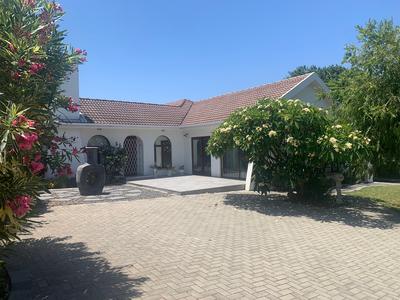 House For Sale in Hoheizen, Bellville