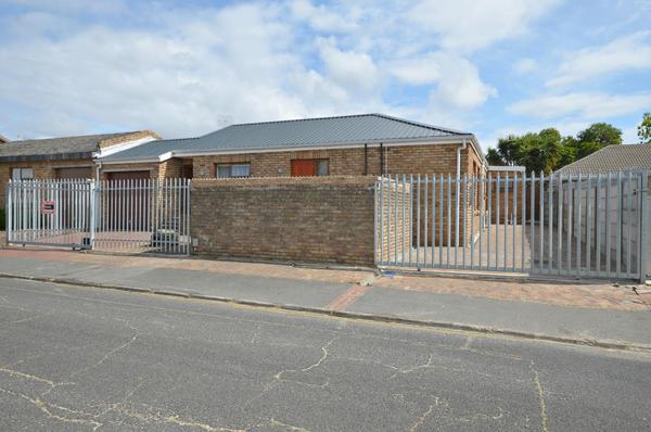 House For Rent in Boston, Bellville
